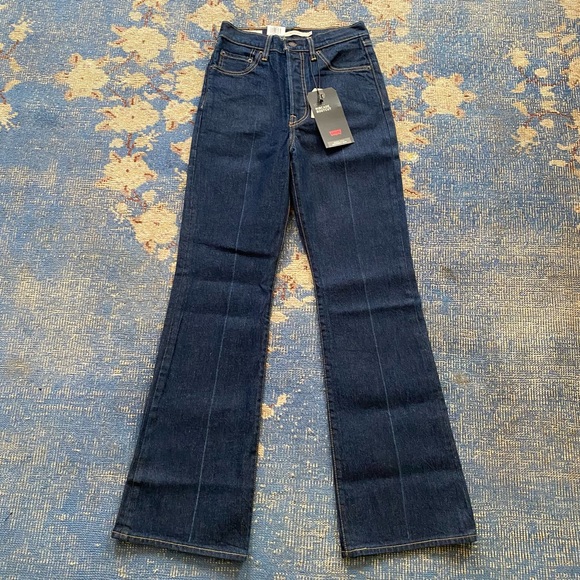 NWT Levi's Ribcage Bootcut Jeans in High Key - Picture 4 of 5